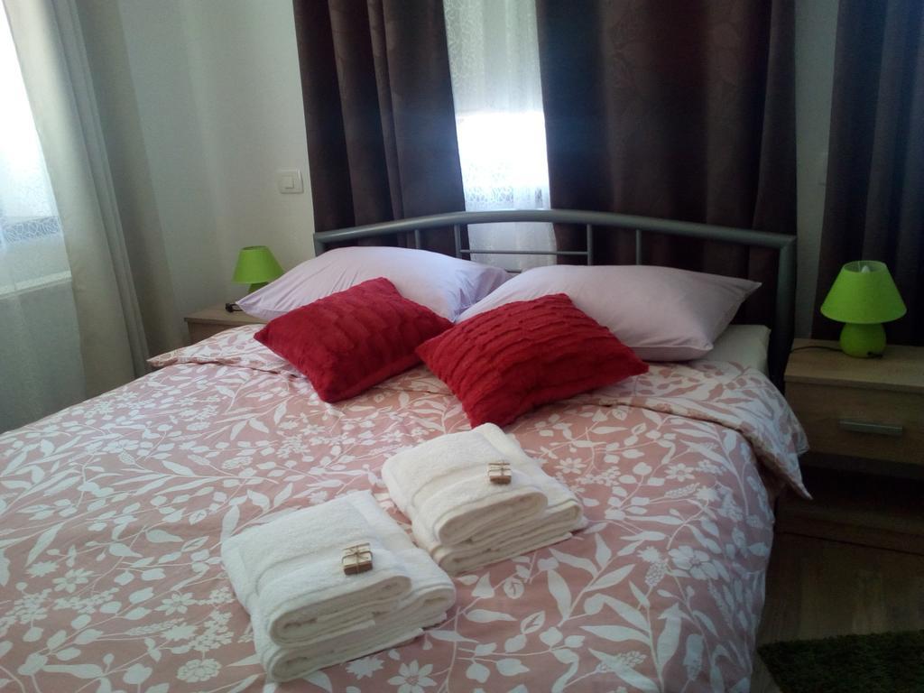בובק Holiday Home Julian Alps מראה חיצוני תמונה